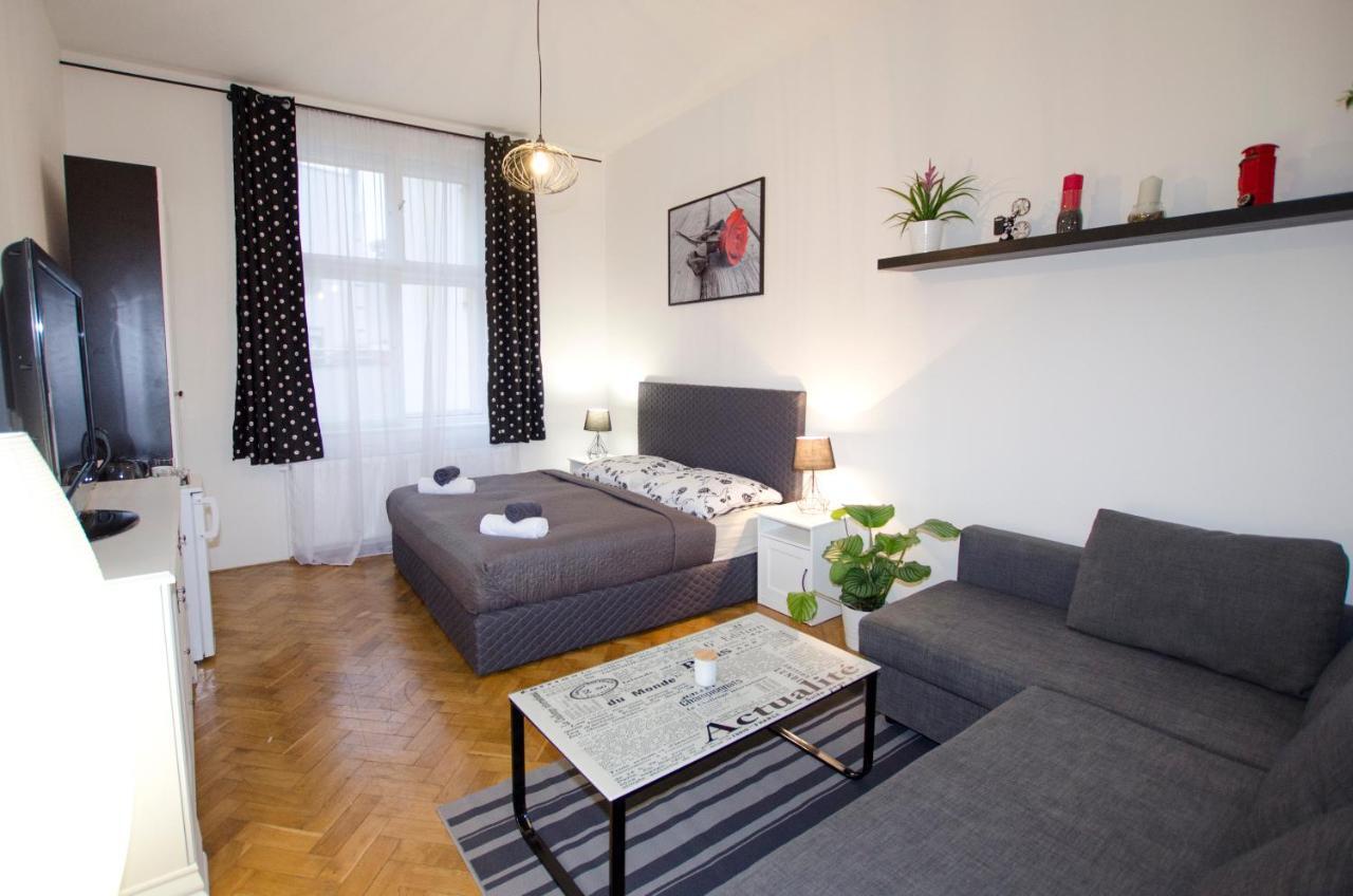 Exlusive Apartment Paris Style Prag Exterior foto